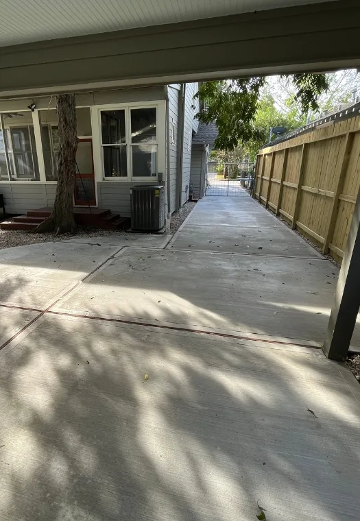CONCRETE PATIO DESIGNS AND LAYOUTS