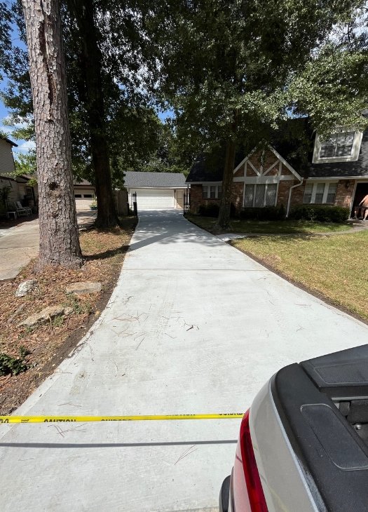 concrete driveway installation and repair services in houston texas
